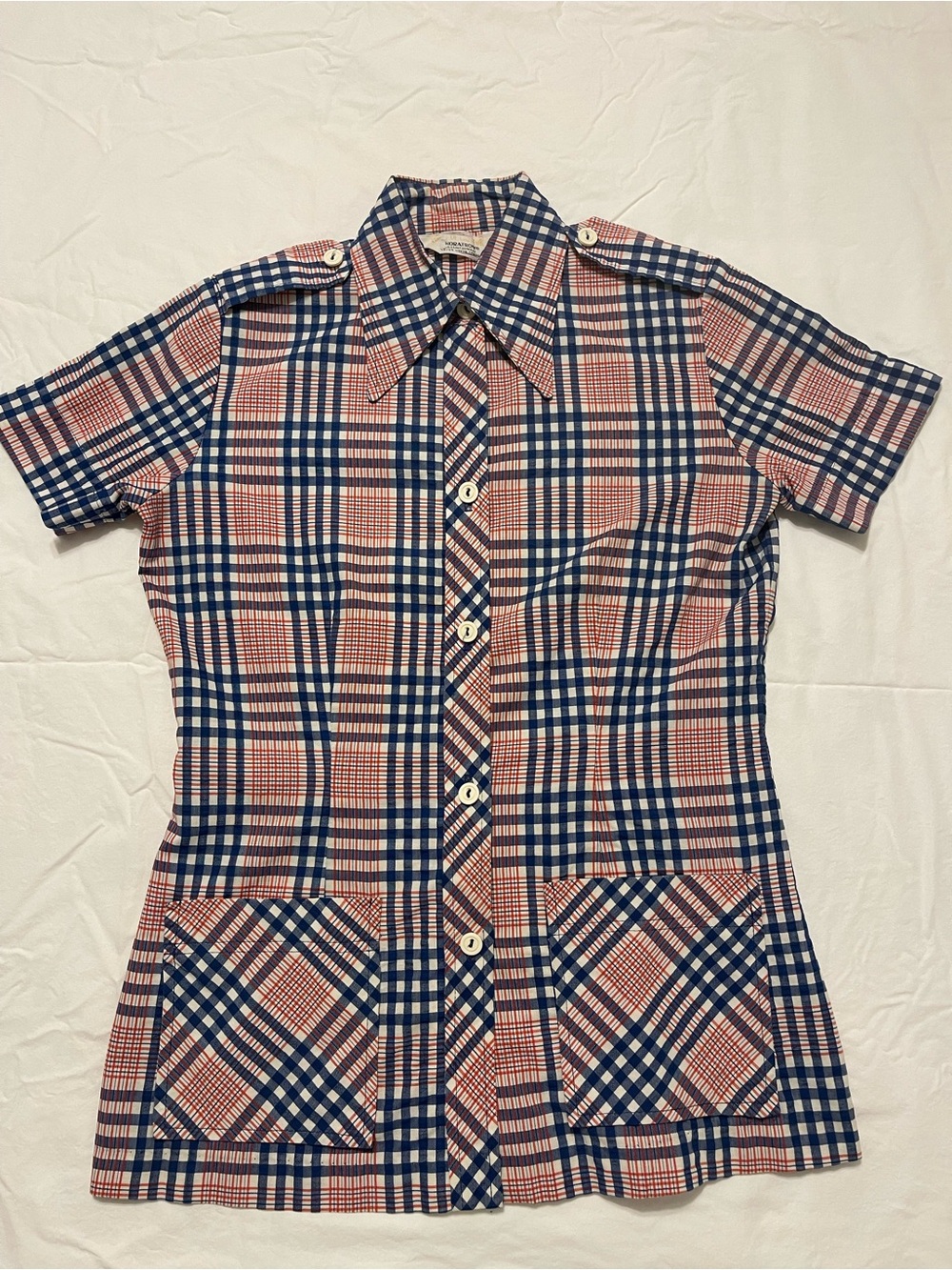 1960s-70s vintage red white blue Koratron women’s shirt